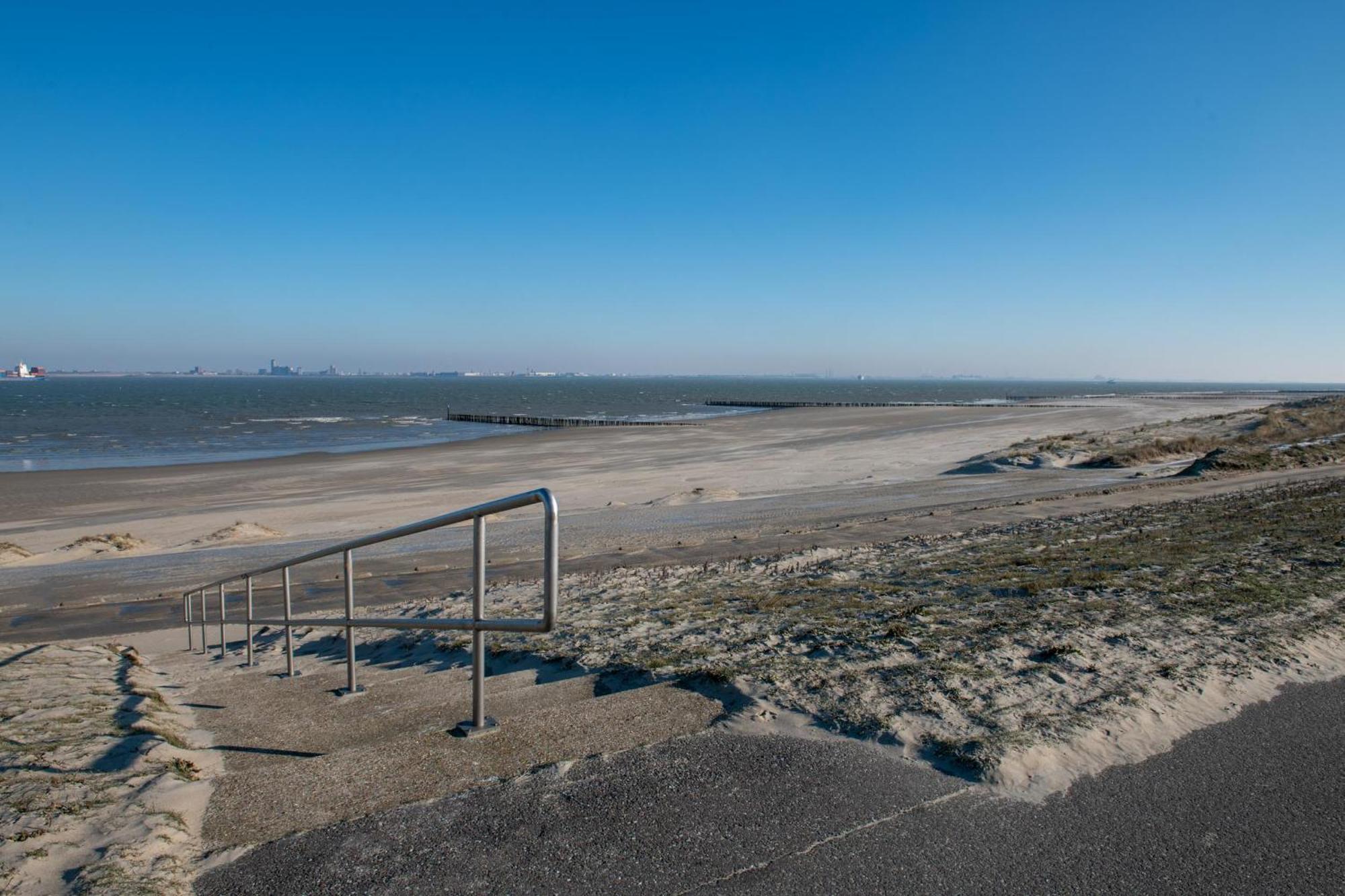 Kustverhuur, Appartement Aan Zee, Port Scaldis 05042 เบรสเคินส์ ภายนอก รูปภาพ